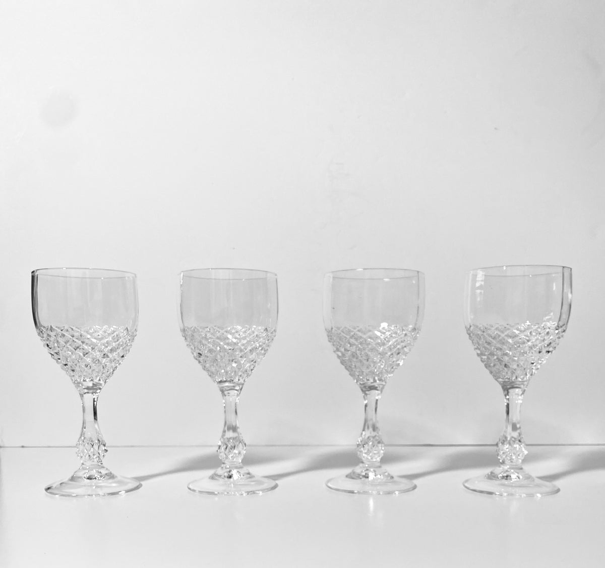 Vintage CARNIVAL CRYSTAL IRIDESCENT Wine Glasses - Set of 4 – The New York  Cottage Industry