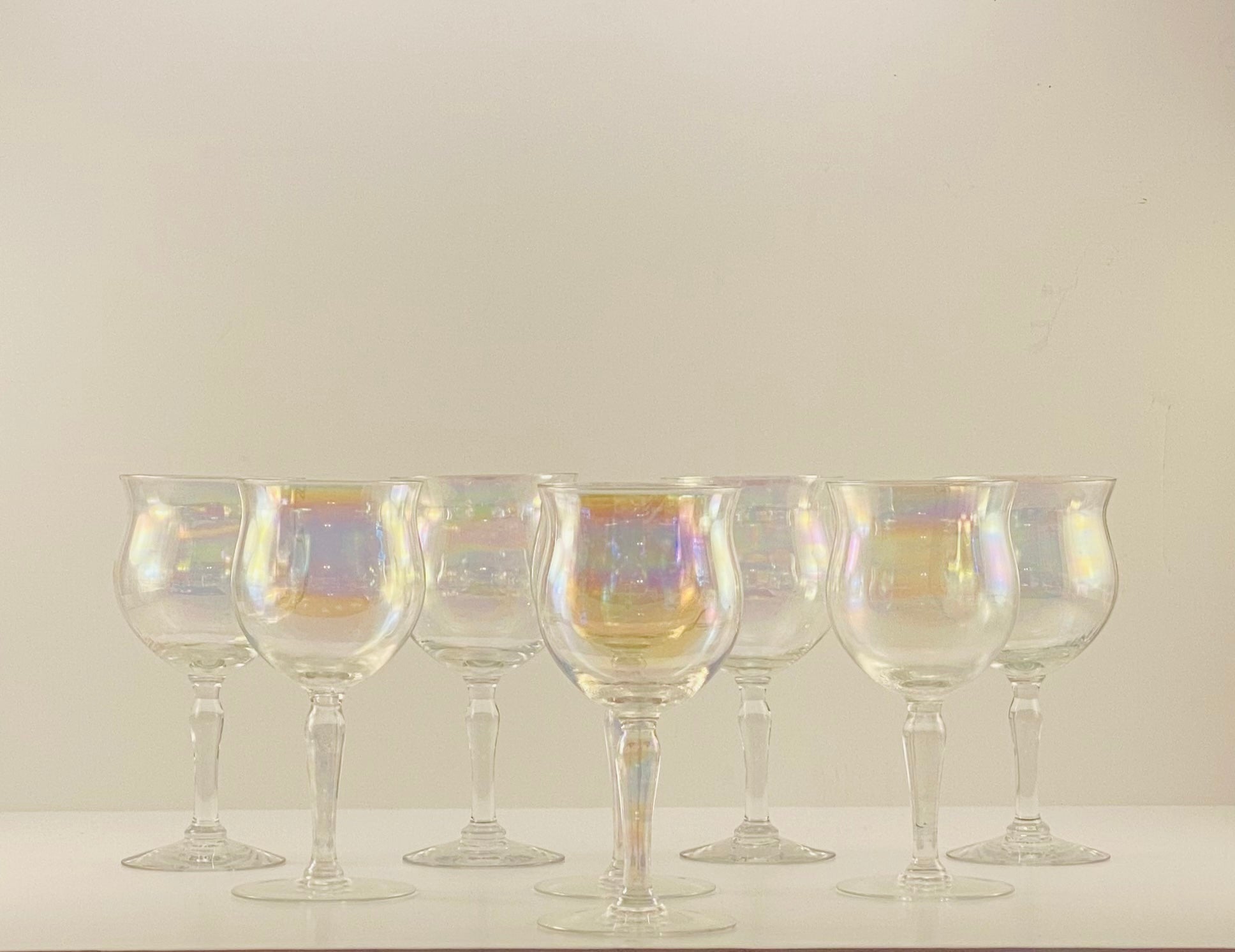 Vintage CARNIVAL CRYSTAL IRIDESCENT Wine Glasses - Set of 4 – The