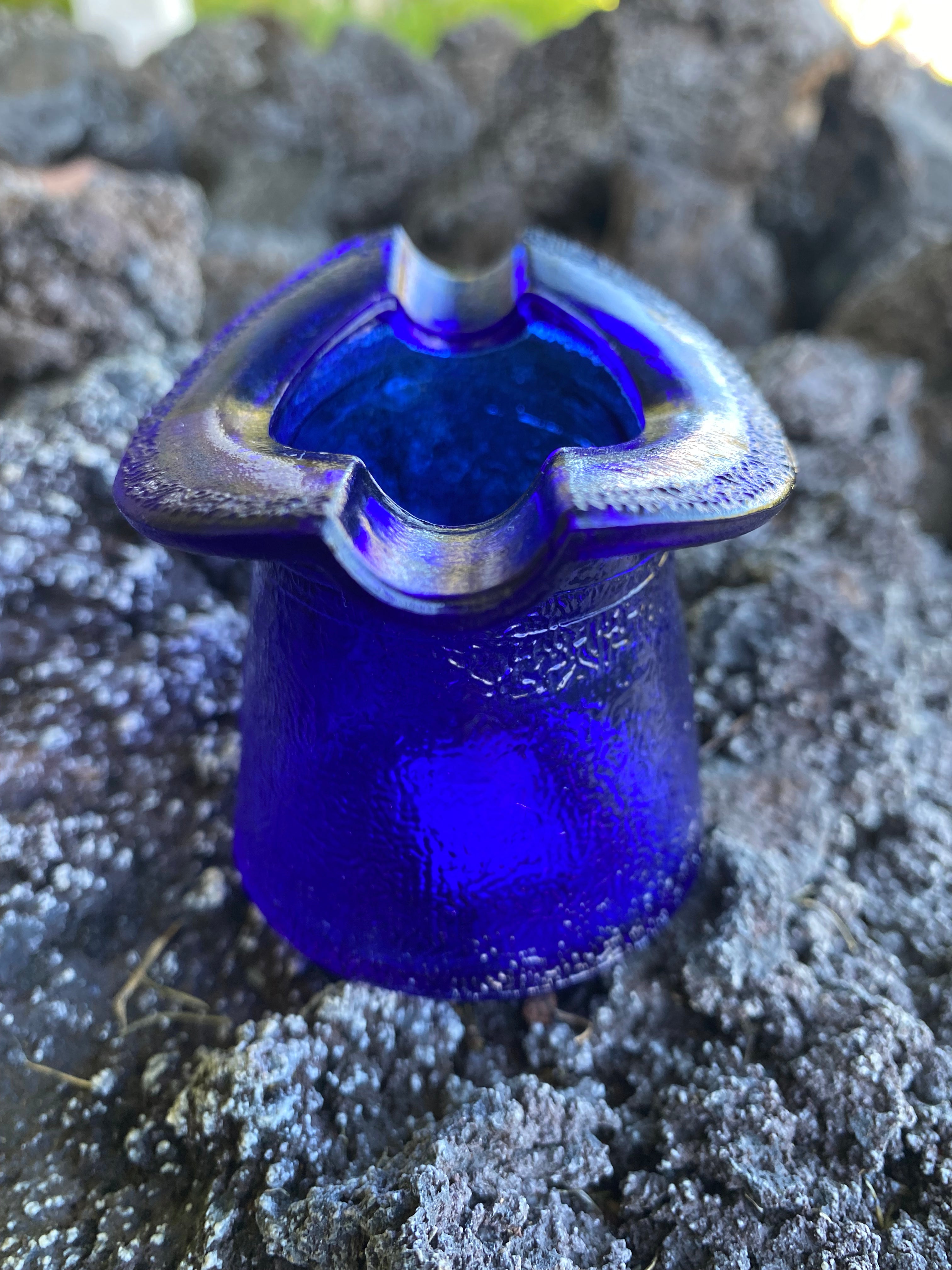 1950's Vintage LOWELL Cobalt Blue Glass Top Hat Astray